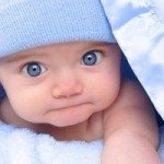Корочка на голове у ребенка 3 года. Причины и способы удалени