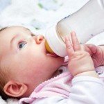 Стул ребенка первого года жизни